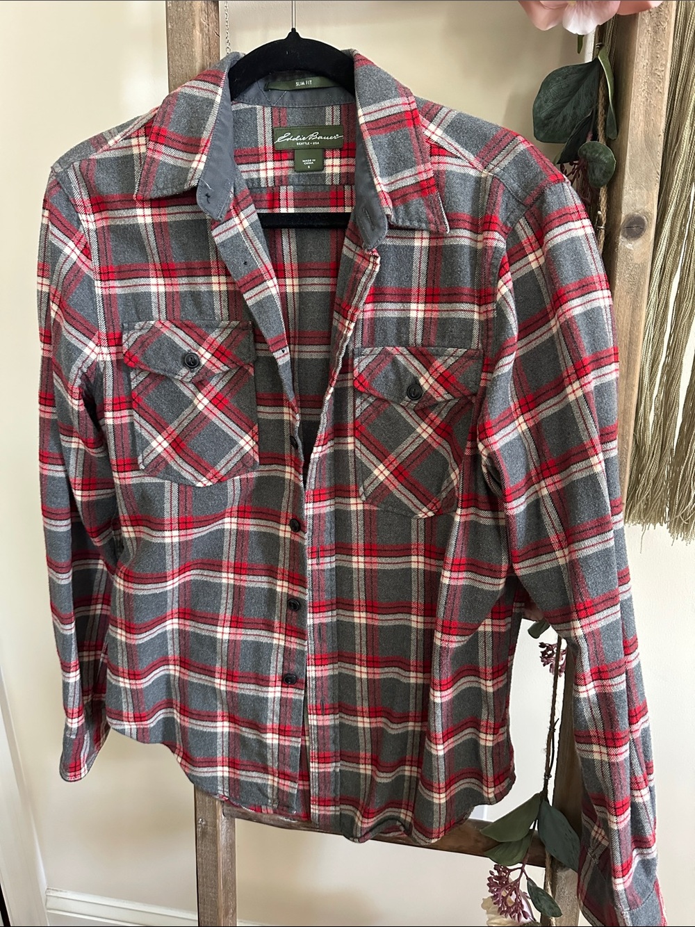Eddie Bauer Red & Gray Plaid Flannel Button-Up Shirt - 2011